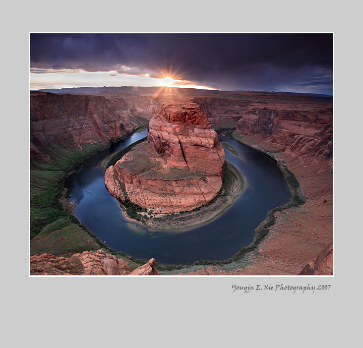 Horseshoe_9830-4by5-Framed.jpg